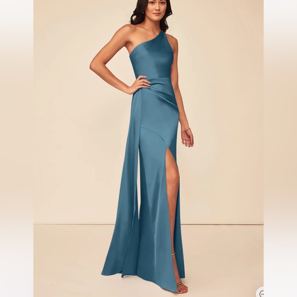 Azazie Maron One Shoulder Dress in Bermuda Size A4